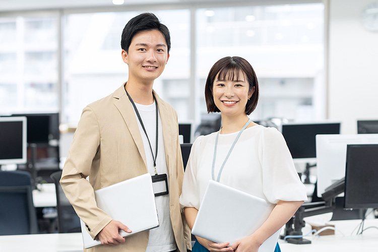 本社スタッフについて